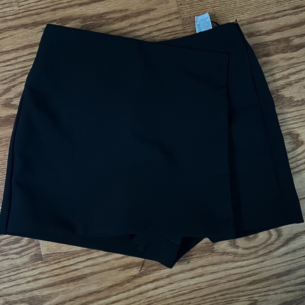 Zara Asymmetrical Skort